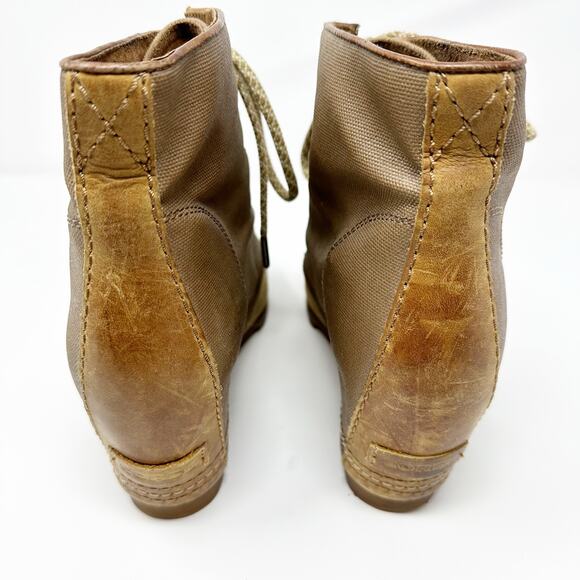 SOREL Joan of Arctic PDX Brown Hidden Wedge Bootie 10 - Picture 3 of 8